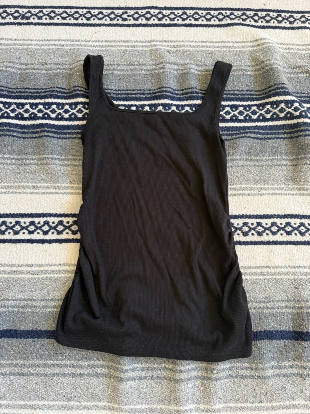 Old Navy Maternity Black Women's Square Neck Tank Top Size Medium